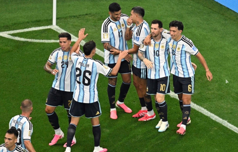 Los tres partidos del Mundial este viernes: Argentina va por el pase a octavos ante Cabo Verde